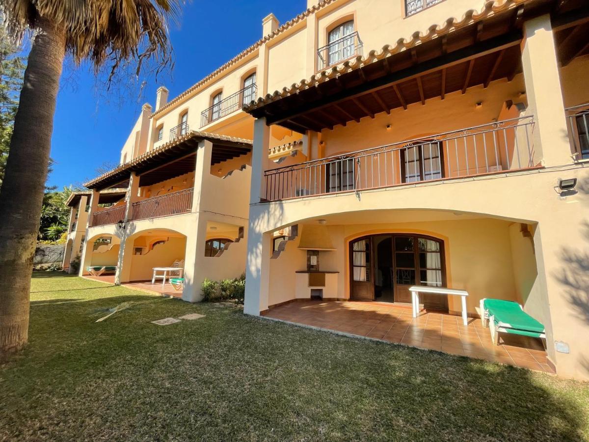 Apartamentos El Toro Марбеля Екстериор снимка