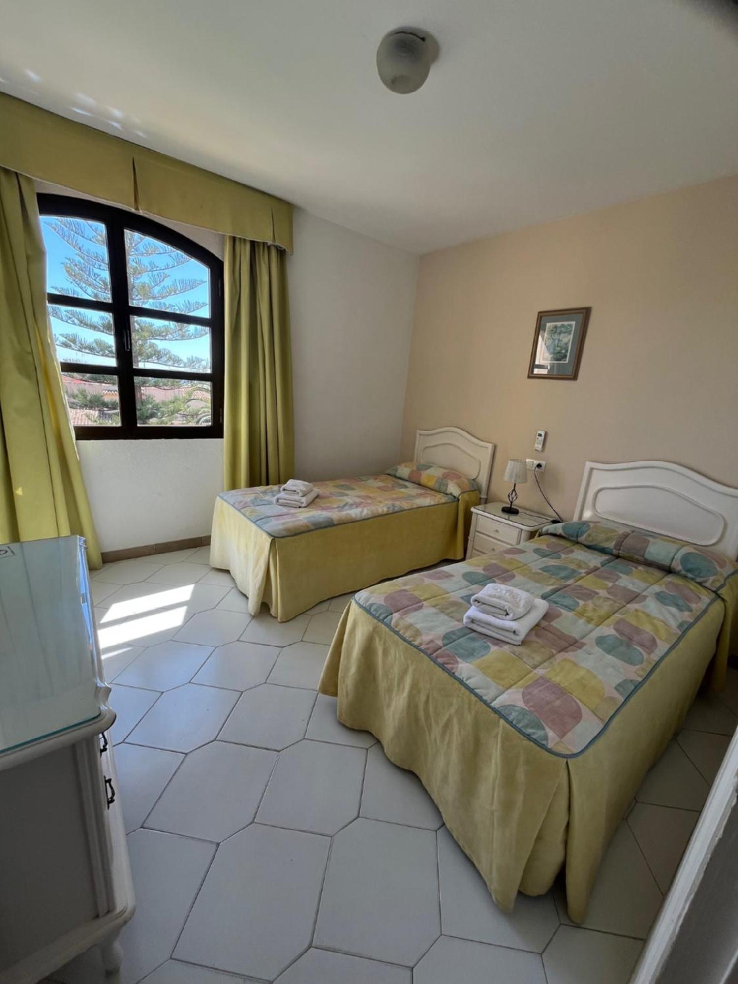 Apartamentos El Toro Марбеля Екстериор снимка