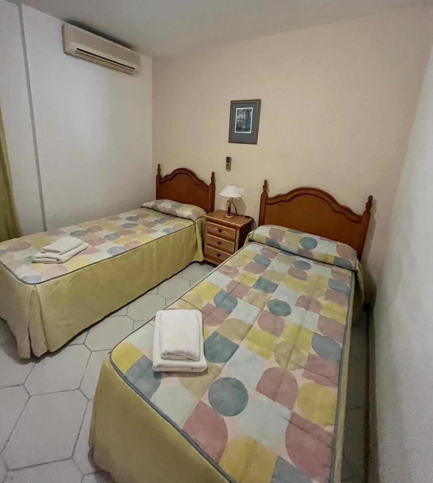Apartamentos El Toro Марбеля Екстериор снимка